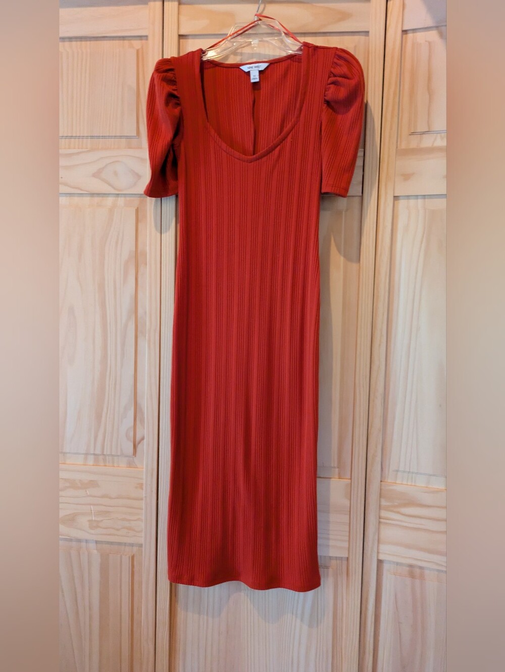 Burnt Orange Ribbed Midi Dress with Puff Sleeves